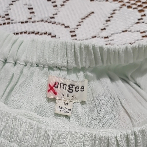 Umgee Mint Ruffled Flutter Sleeve Blouse - Picture 5 of 8